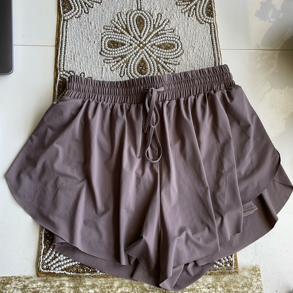 AS revival shorts - Picture 1 of 3